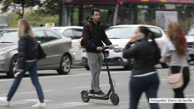 Vehículos de Movilidad Personal no son Peatones